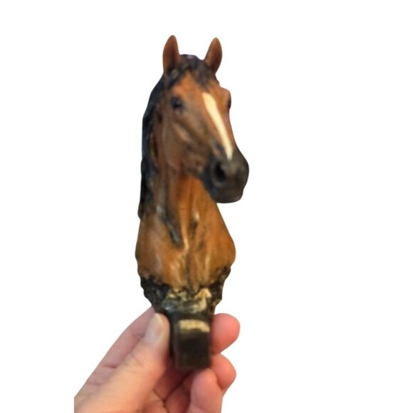 Horse Head Hook 6 in. Wall Mount Horse Head Hat/ Towel Hook Equestrian - Picture 1 of 7